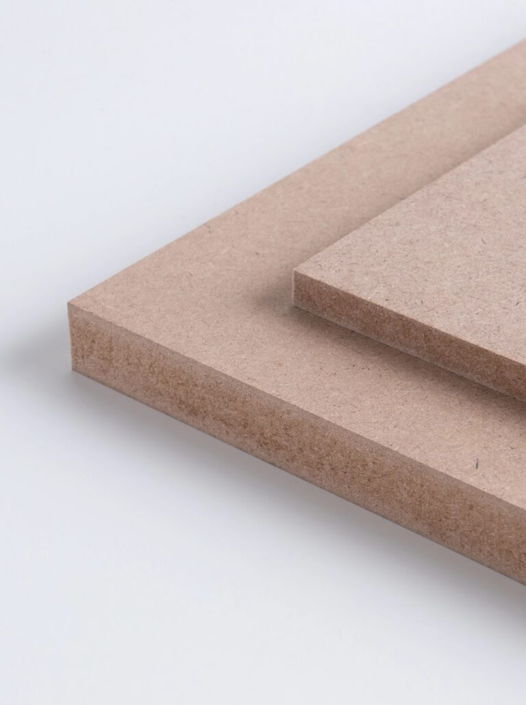 MDF 4